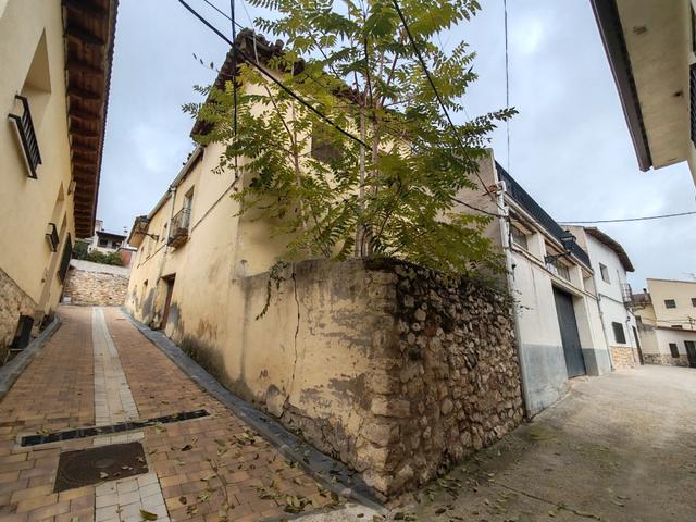 Chalet Adosado en Budia